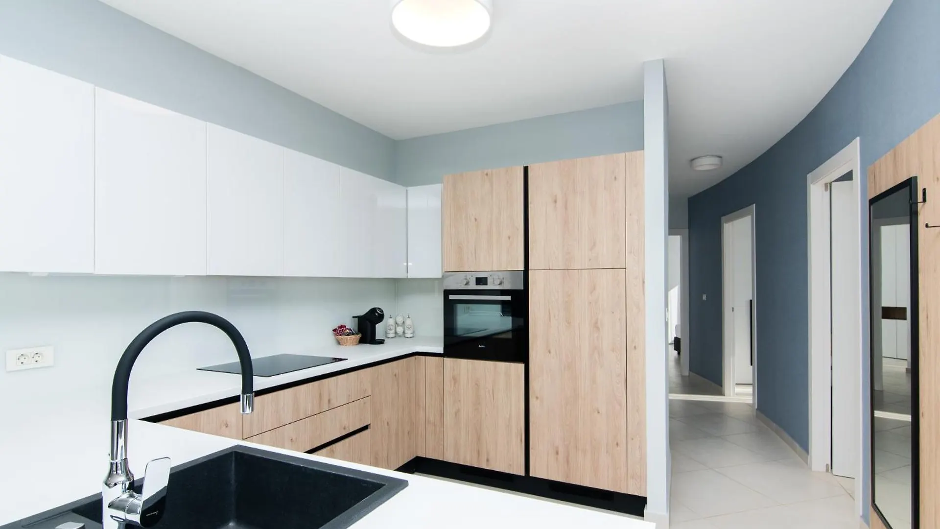 Supreme Seaview Apartment Adriatico Grand With Free Parking Umag Croatia