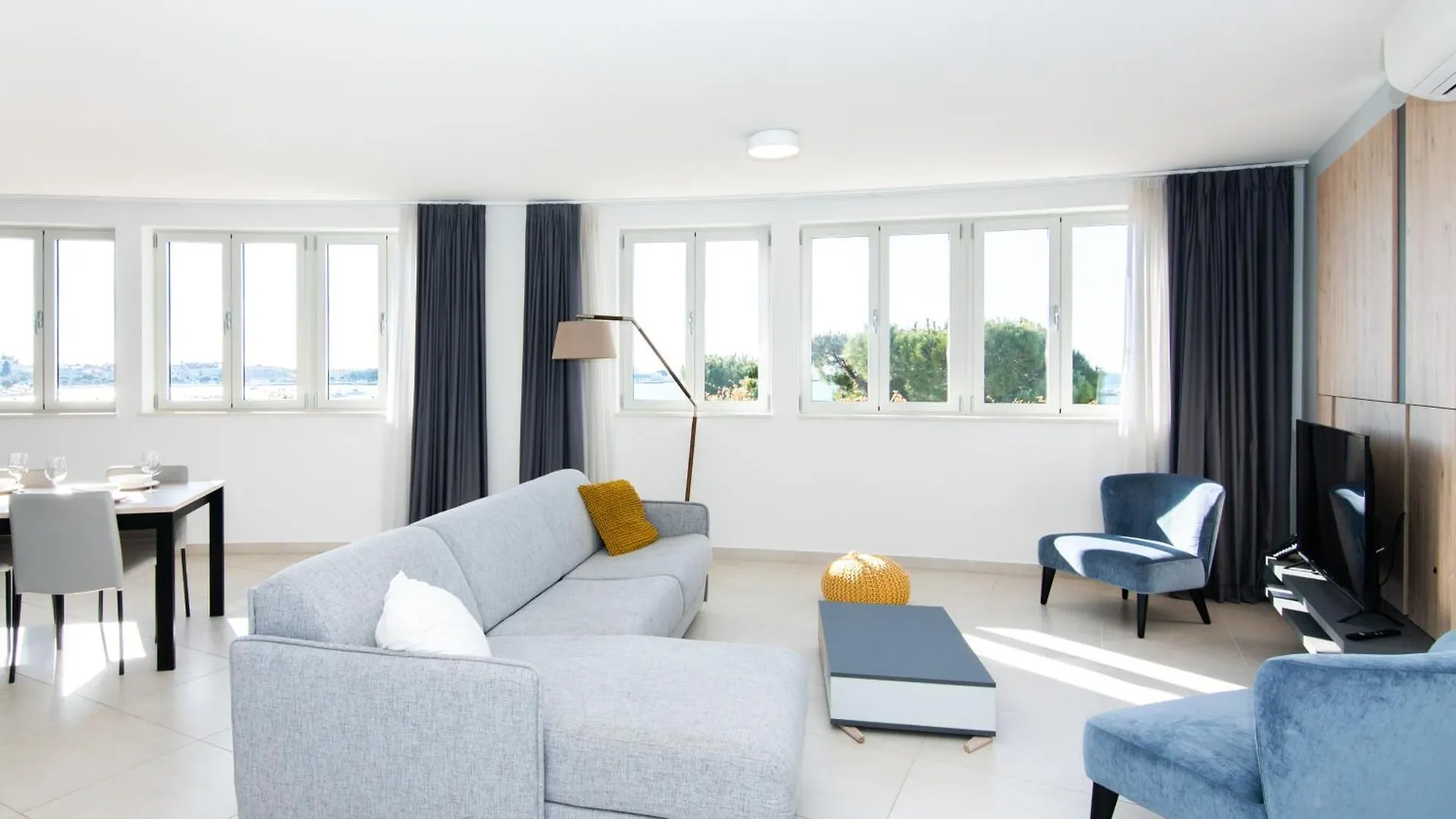 Supreme Seaview Apartment Adriatico Grand With Free Parking Umag